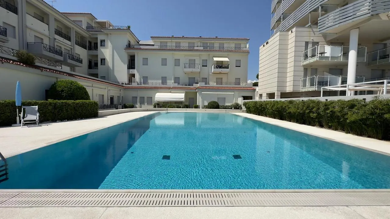 Magica Immobiliare - Bagni Miramare 20 Apartment Lido di Jesolo 0*,