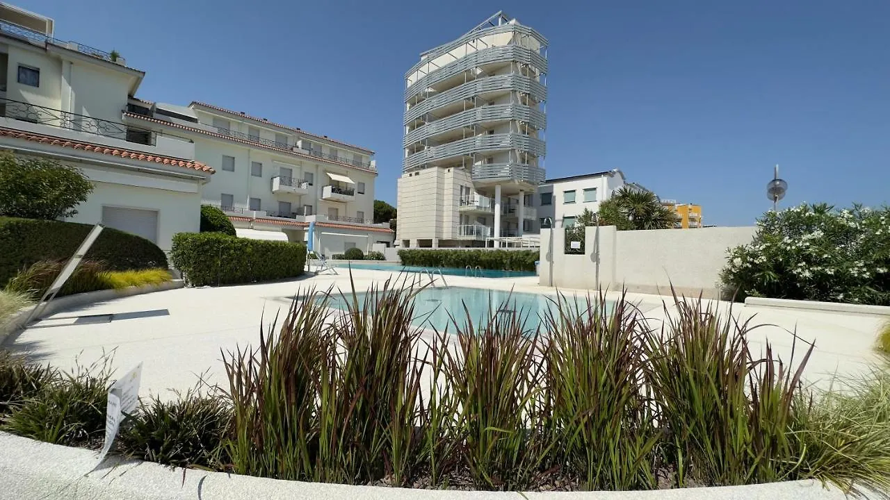 Magica Immobiliare - Bagni Miramare 20 Apartment Lido di Jesolo